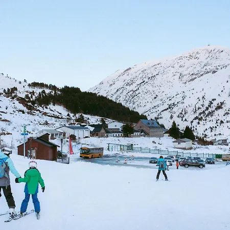 Alto Aragon ホテル 3*