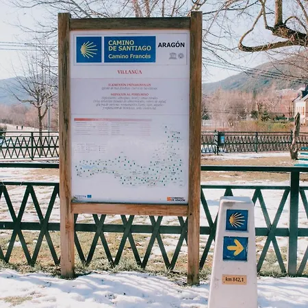 Alto Aragon ホテル 3*